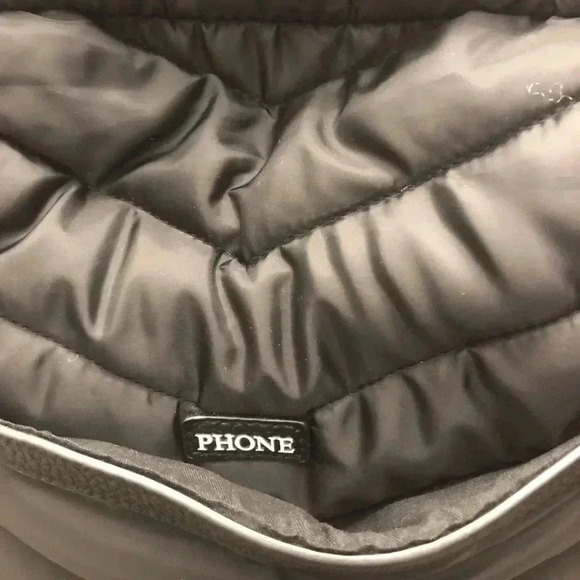 Anthropologie’s Cynthia Rowley Quilted Puffer Travel Bag - Picture 4 of 10